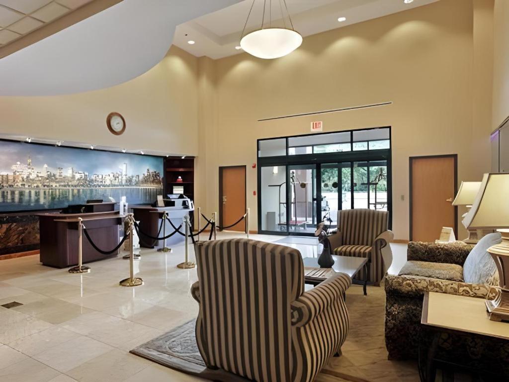 Comfort Inn & Suites Watford City Esterno foto